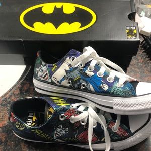 Batman Converse